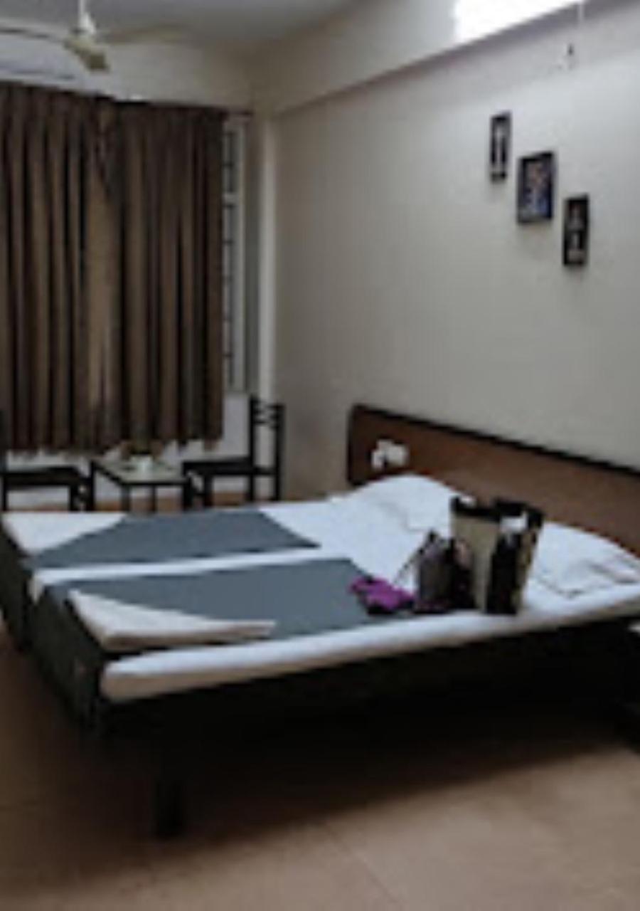 Hotel Durvankur 甘帕普拉 外观 照片