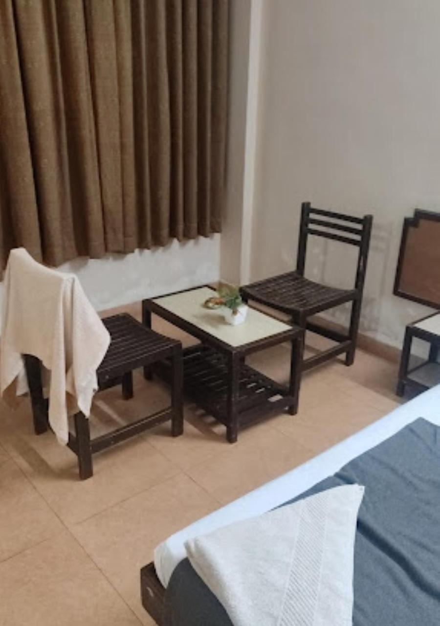 Hotel Durvankur 甘帕普拉 外观 照片