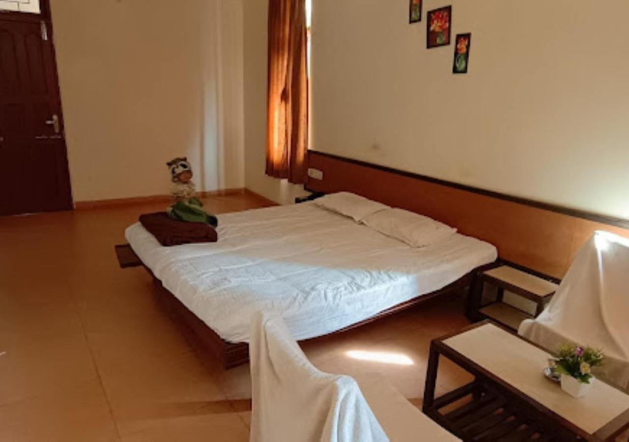 Hotel Durvankur 甘帕普拉 外观 照片