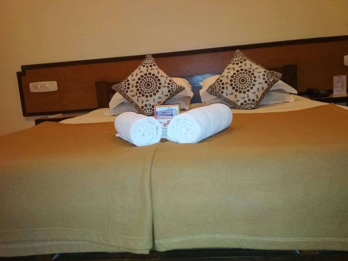 Hotel Durvankur 甘帕普拉 外观 照片