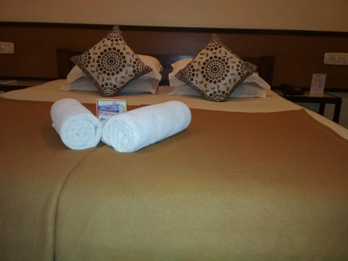 Hotel Durvankur 甘帕普拉 外观 照片
